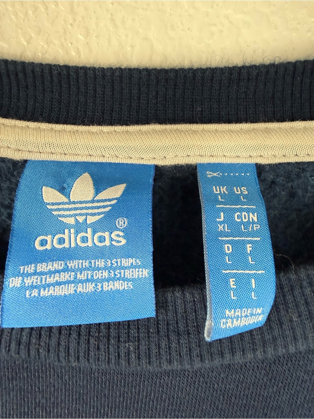 Adidas NIGO Collaboration Bear Sweatshirt Mens size L - Picture 7 of 9